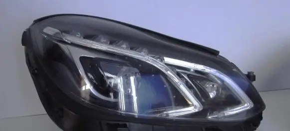 Mercedes-Benz E W212 Headlight/headlamp A2128205439 14X01106658