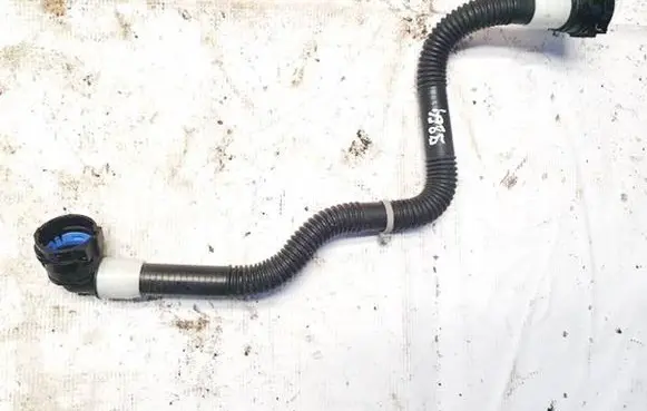 Tesla Model Y Engine coolant pipe/hose