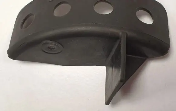 Mercedes-Benz E W124 Air filter box cover 1248050014