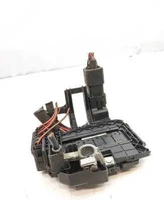Seat Toledo IV (NH) Fuse module 6R0937550A