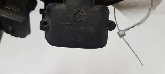 Peugeot 307 Throttle valve 9660030480