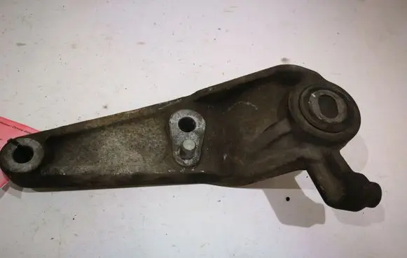 Opel Corsa D Gearbox mounting bracket 13130720 13185905
