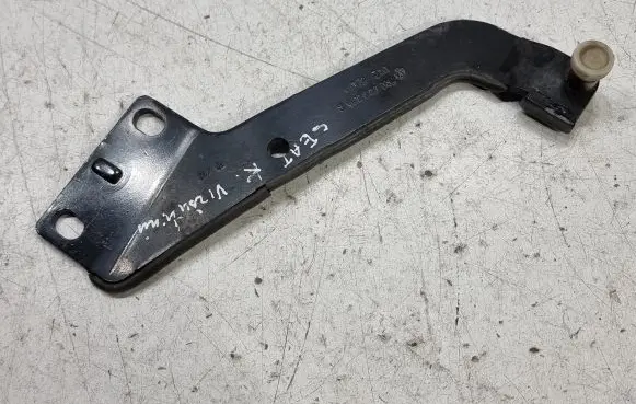 Seat Alhambra (Mk2) Sliding door upper roller guide/hinge 7N0843435C