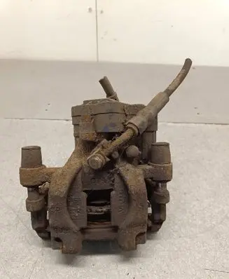 Rear brake caliper