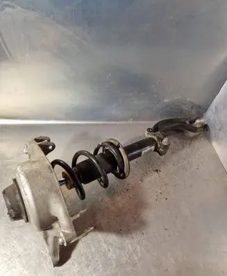 Front shock absorber with coil spring