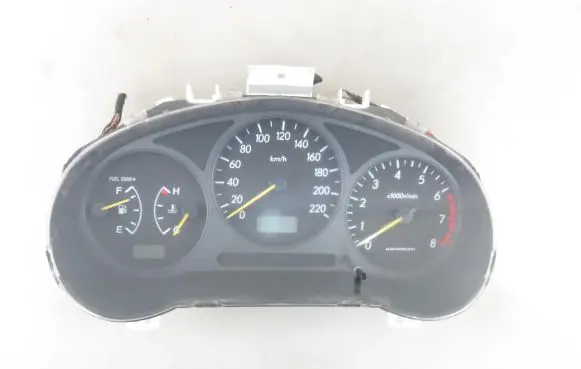 Subaru Impreza II Speedometer (instrument cluster) 85012FE140