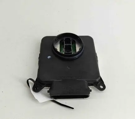 Lexus RX 450H LED ballast control module 8990748070 31900723D0