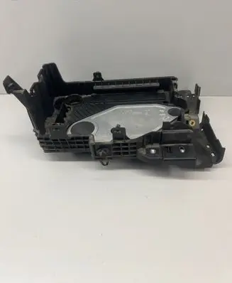 Renault Clio V Battery tray 