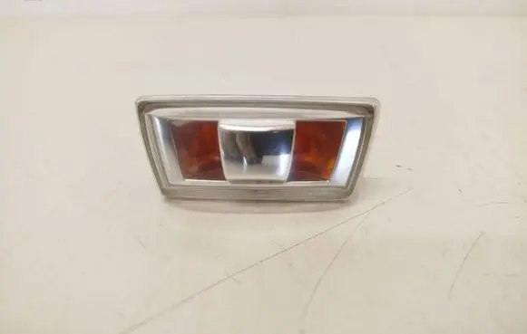 Opel Corsa D Front fender indicator light E126128