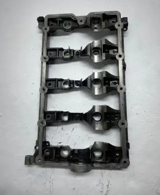 Skoda Octavia Mk2 (1Z) Camshaft holder 03G103308C