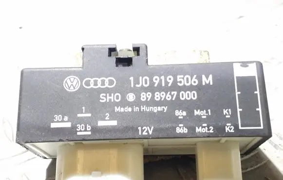 Skoda Roomster (5J) Fan control module 1J0919506M 89896700