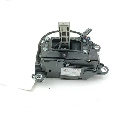 Audi Q7 4M Gear shifter/selector 4M2713041H 4M2713041G