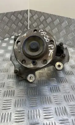 BMW 2 F22 F23 Front wheel hub 679228505