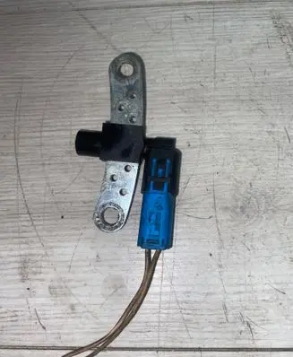 Renault Scenic I Crankshaft position sensor SS10889 CB43B