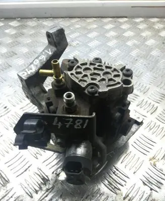 Peugeot 307 Fuel injection high pressure pump 0445010102