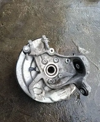 Volvo XC90 Rear wheel hub 32217286
