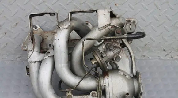 Mitsubishi Lancer Intake manifold