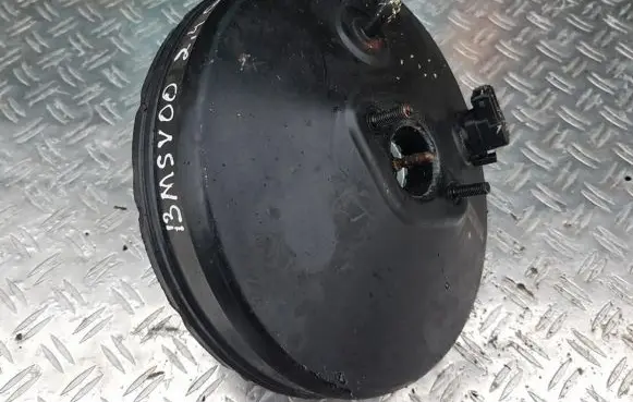 Mitsubishi Space Wagon Brake booster 87503018