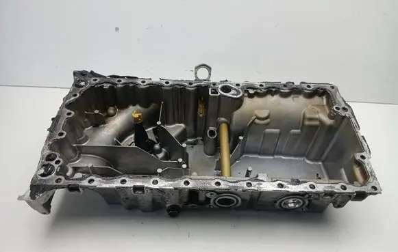 Volvo V60 Oil sump 31359988