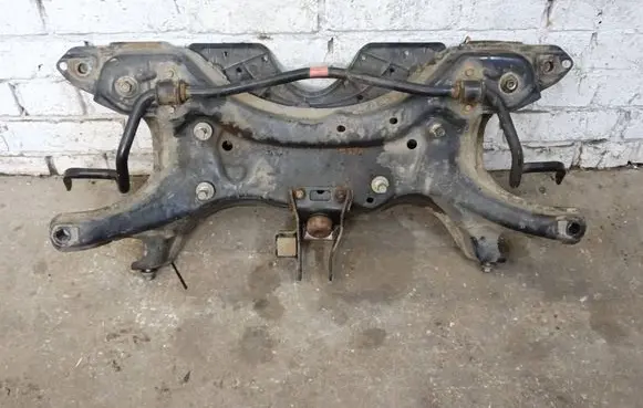 Toyota Prius (XW20) Front subframe
