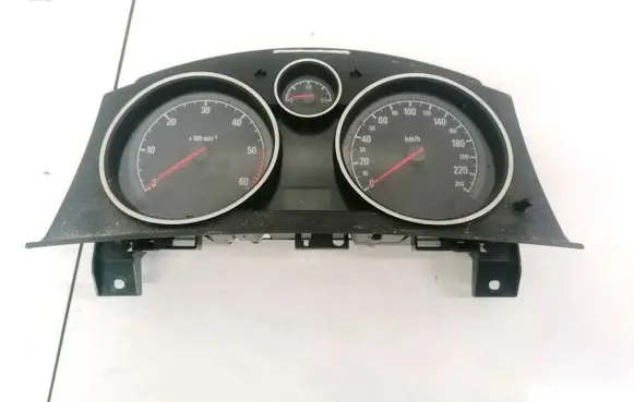 Opel Zafira B Speedometer (instrument cluster) A2C53024902E