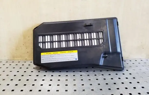Porsche Cayenne (92A) Battery box tray cover/lid 7L0864643B