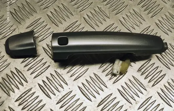 Suzuki Swift II Front door exterior handle