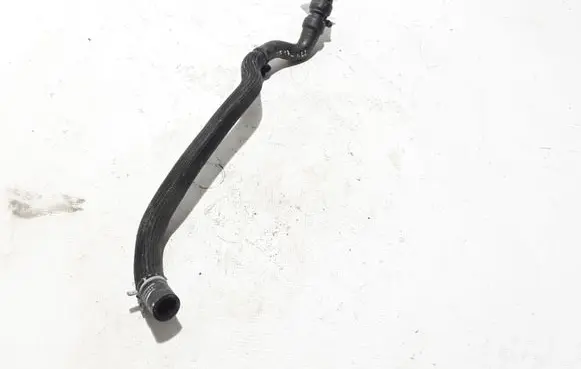 Renault Trafic III (X82) Engine coolant pipe/hose 924100144R