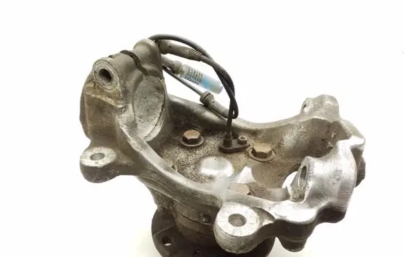 BMW 5 E60 E61 Front wheel hub spindle knuckle 6760953L