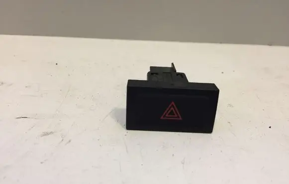 Volkswagen Tiguan Hazard light switch 5N0953509A
