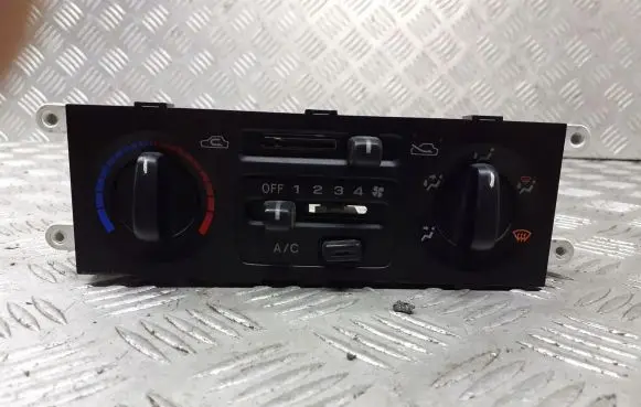 Subaru Forester SF Interior fan control switch 