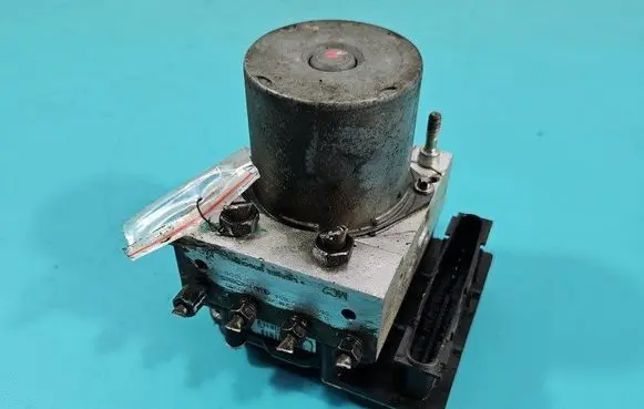 KIA Carnival ABS Pump 58920-4D300 IMPRK1452864