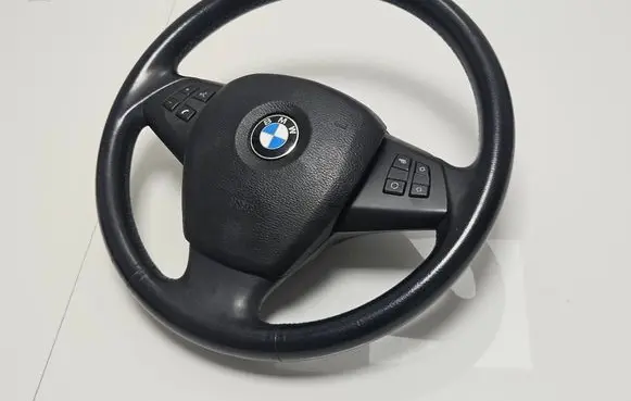 BMW X5 E70 Steering wheel 32306780542 3385E701