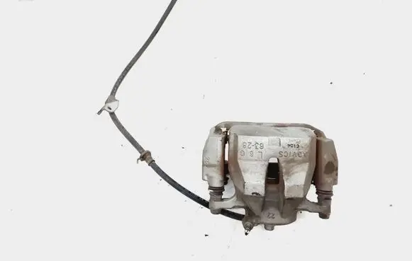 Toyota RAV 4 (XA40) Front brake caliper