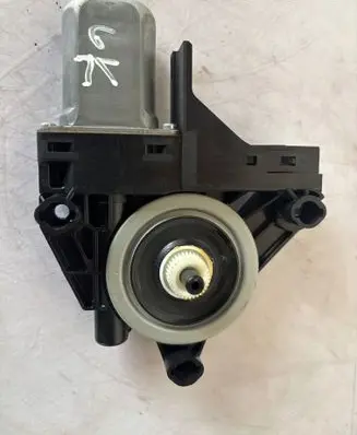 Volvo V70 Seat belt adjustment motor 110730 966264102 WR12720