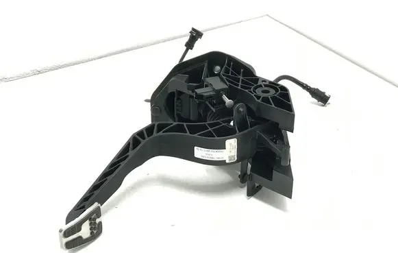Ford Fiesta Clutch pedal H1BC7B633CAC H1BJ7B633C1C