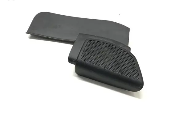 Ford Focus Front door speaker cover trim BM5118C862A 07744000 BM5118C862B