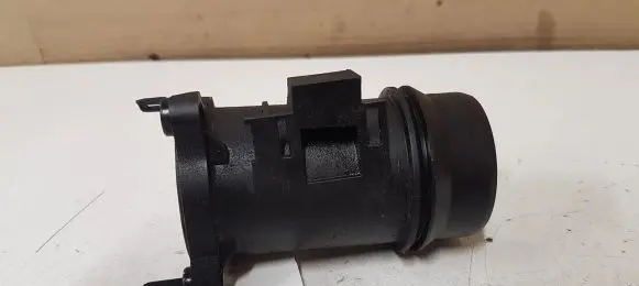 BMW 3 E90 E91 Mass air flow meter 11884414 11618506359