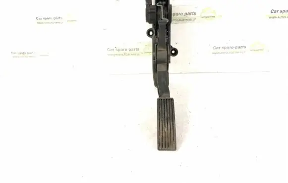 Mercedes-Benz A W169 Accelerator throttle pedal 1693000104 1693000504
