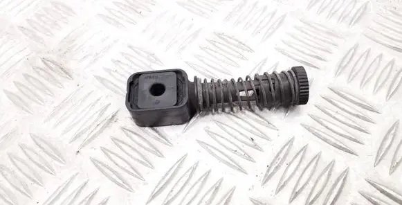 Volkswagen Tiguan Gear shift rod 1K0711761B