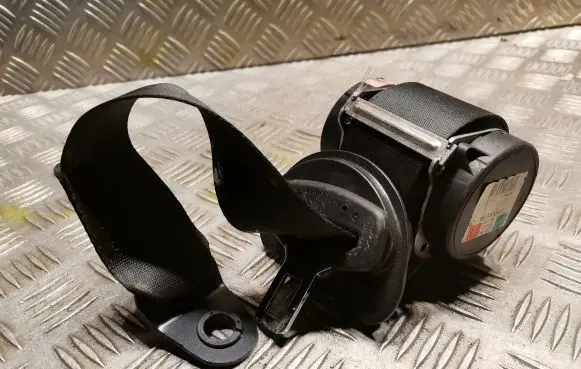Mini One - Cooper Coupe R56 Rear seatbelt 2751402