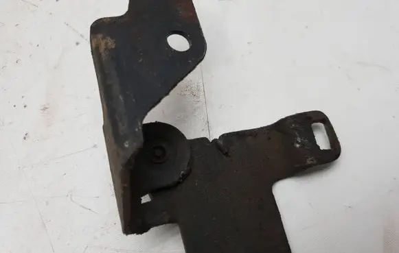 Volvo XC90 Engine bonnet/hood lock/latch loop/hook 