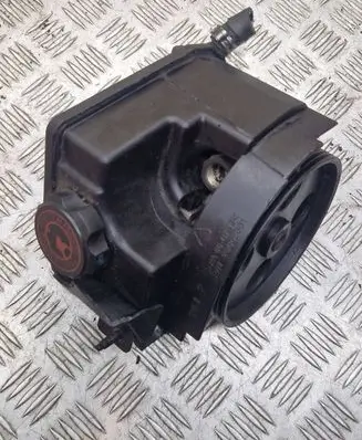 Peugeot 206 Power steering pump 26062661
