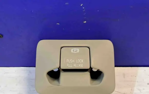 Volvo XC70 Hand parking brake switch 31433501 31343243