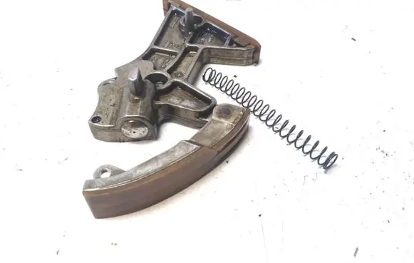 Audi A4 S4 B8 8K Timing belt/chain tensioner 045115124B