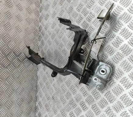 Audi Q7 4M Fender mounting bracket 4M0821432 4M0821138B