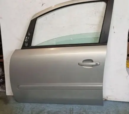 Opel Zafira B Front door 13163904