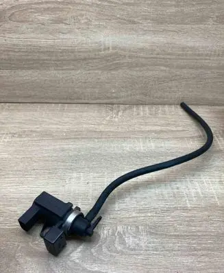 Audi A4 S4 B6 8E 8H Turbo solenoid valve 8E0906628A 72290330