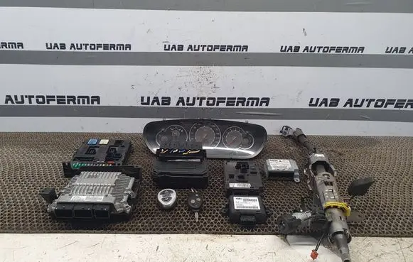 Citroen C5 Engine ECU kit and lock set 9655534080 9661682980 9656147980