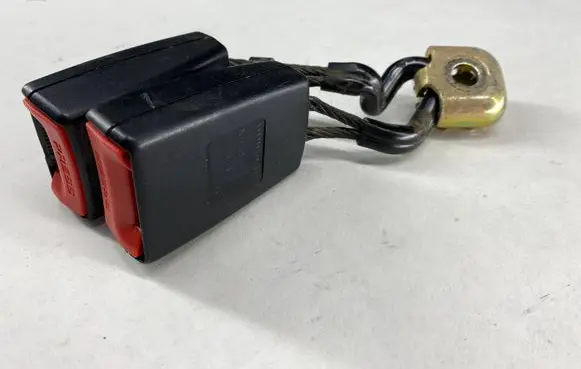 Skoda Octavia Mk2 (1Z) Rear seatbelt buckle 1Z0857488 12012006 1Z0857488FCN